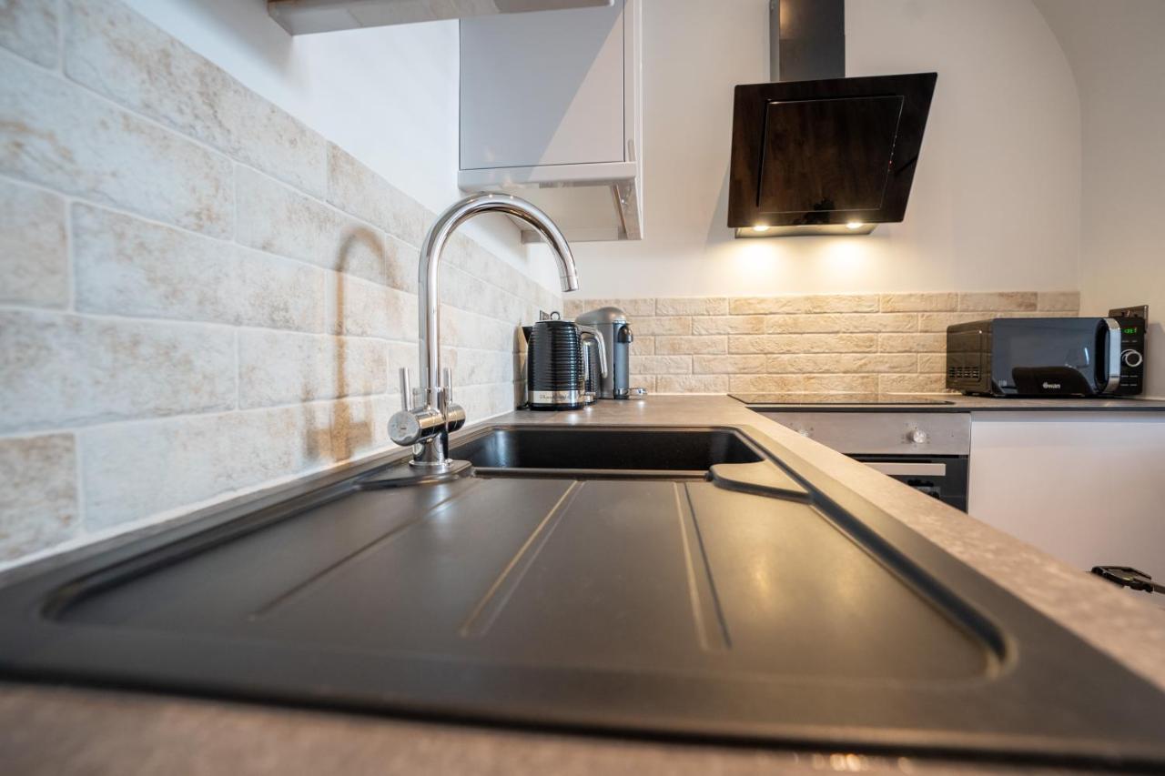 Watergate Penthouse - New 2 Bed Luxury Apartment In City Centre Chester Eksteriør bilde