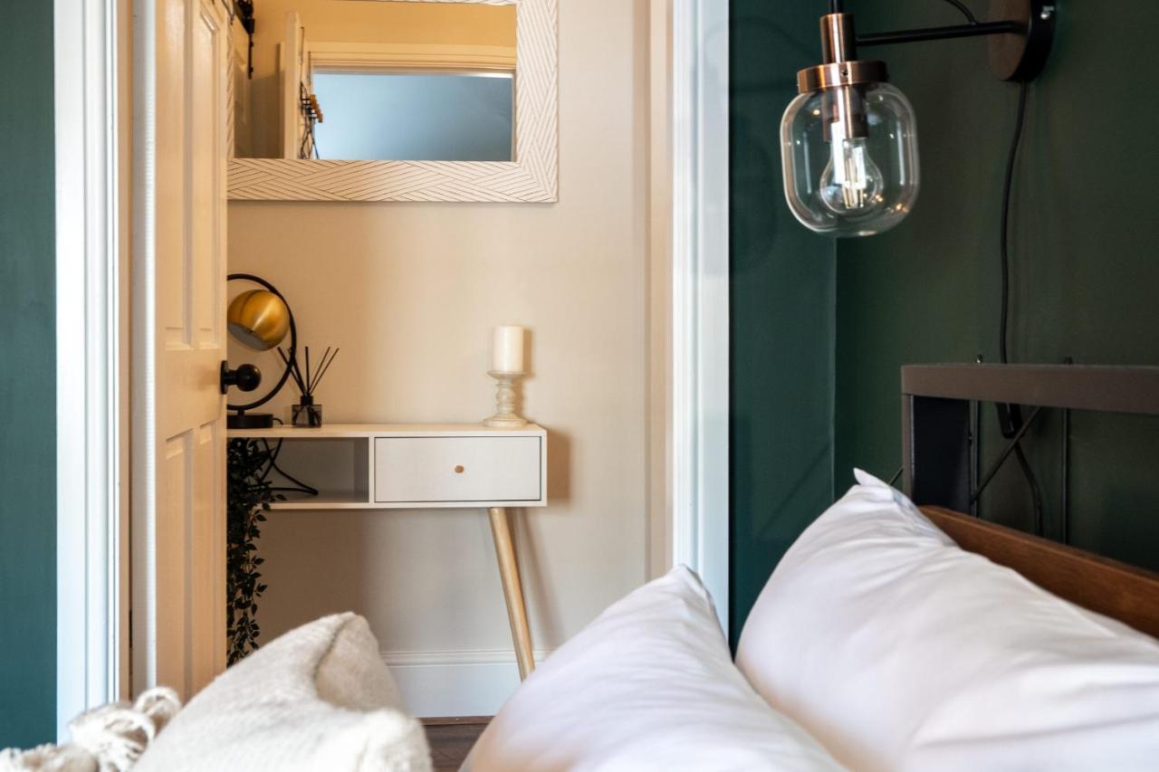 Watergate Penthouse - New 2 Bed Luxury Apartment In City Centre Chester Eksteriør bilde