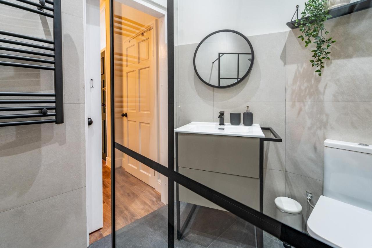 Watergate Penthouse - New 2 Bed Luxury Apartment In City Centre Chester Eksteriør bilde